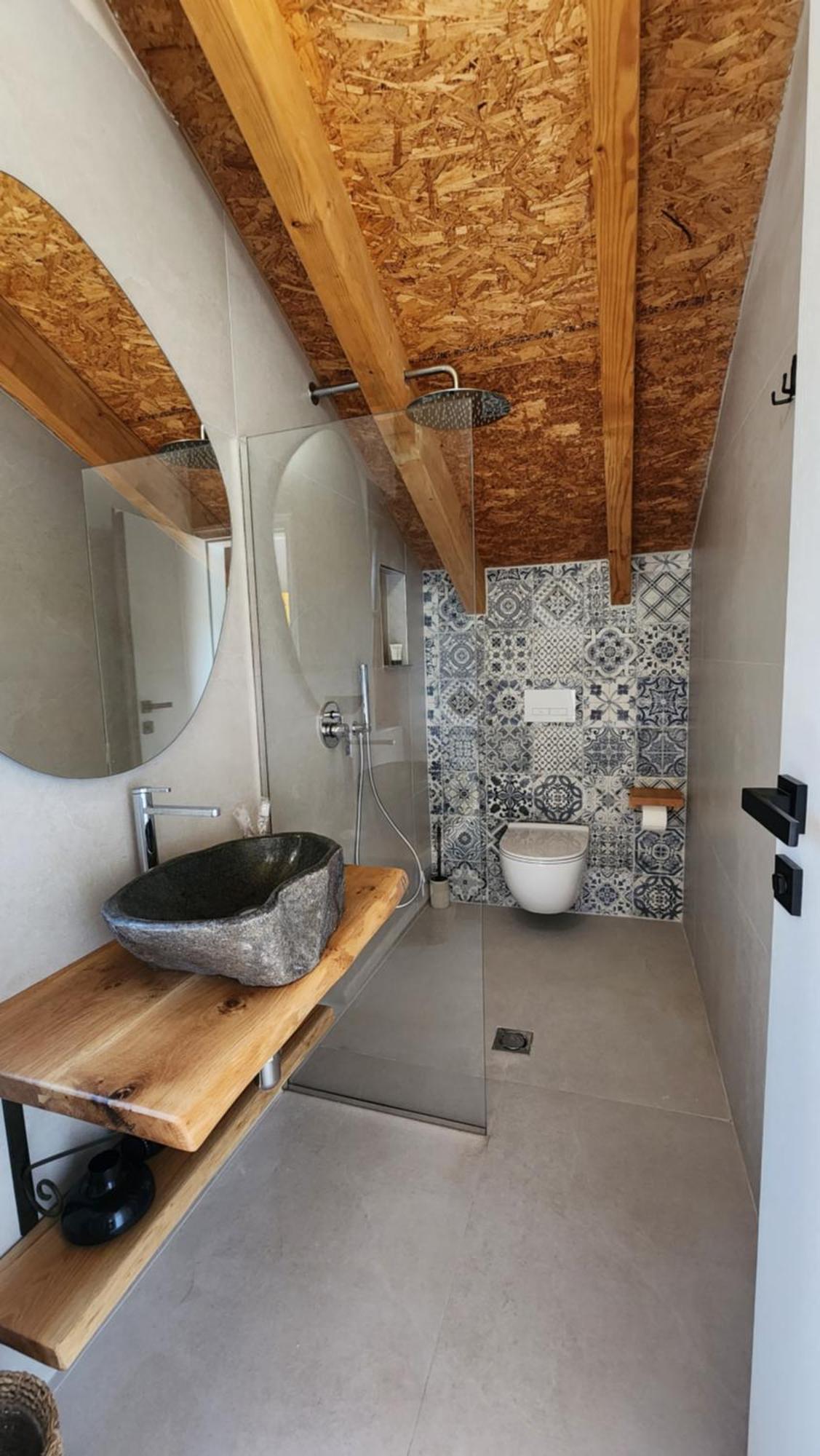 Guesthouse Te Avllia Kelcyre Extérieur photo